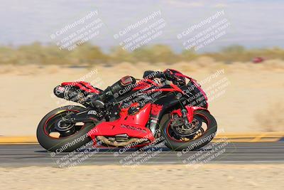 media/Dec-05-2024-Racers Edge (Thu) [[e102e0690b]]/3-B Group/Session 5 (Turn 16)/